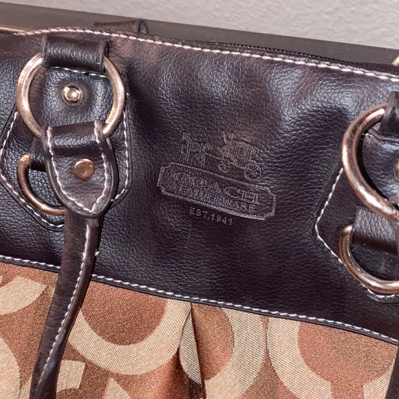 Coach tote/shoulder bag, unused - like new - Picture 2 of 6